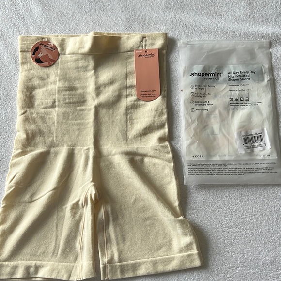 Shapermint Other - NWT Shapermint High Waisted Shaper Short. Size M/L. Colour Beige.